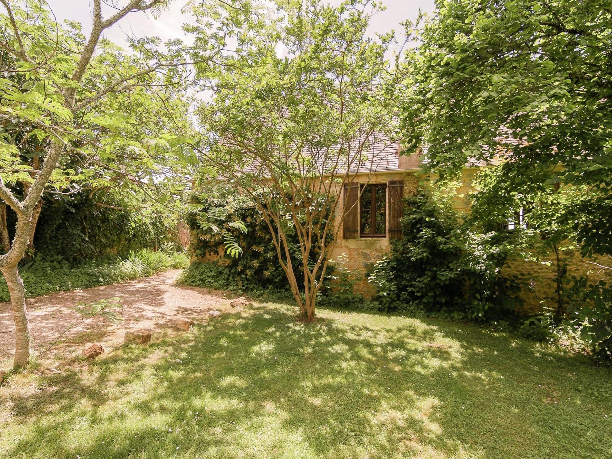 Cottage In Les Eyzies De Tayac Sireuil With Pool Meyrals Eksteriør billede