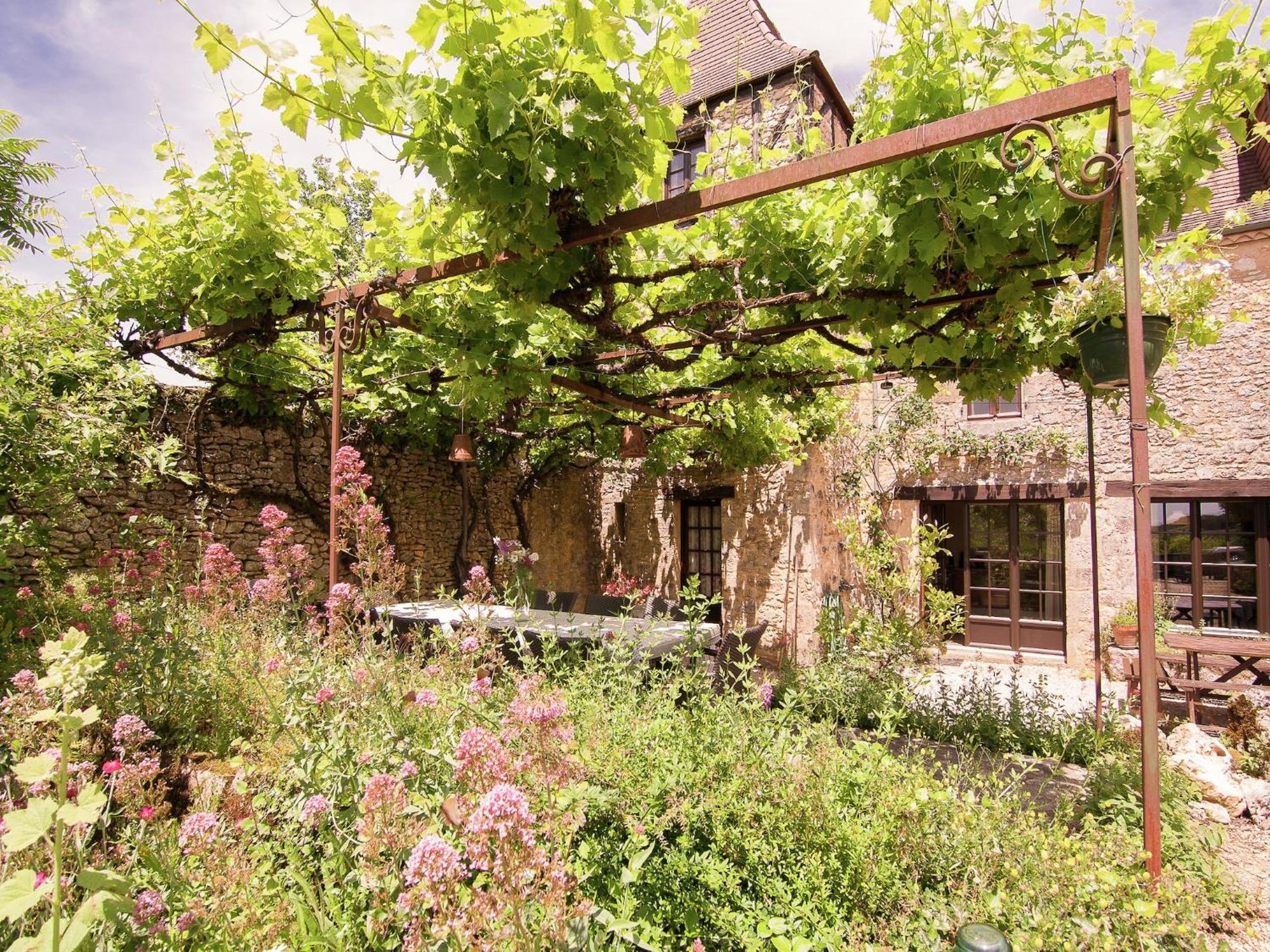 Cottage In Les Eyzies De Tayac Sireuil With Pool Meyrals Eksteriør billede